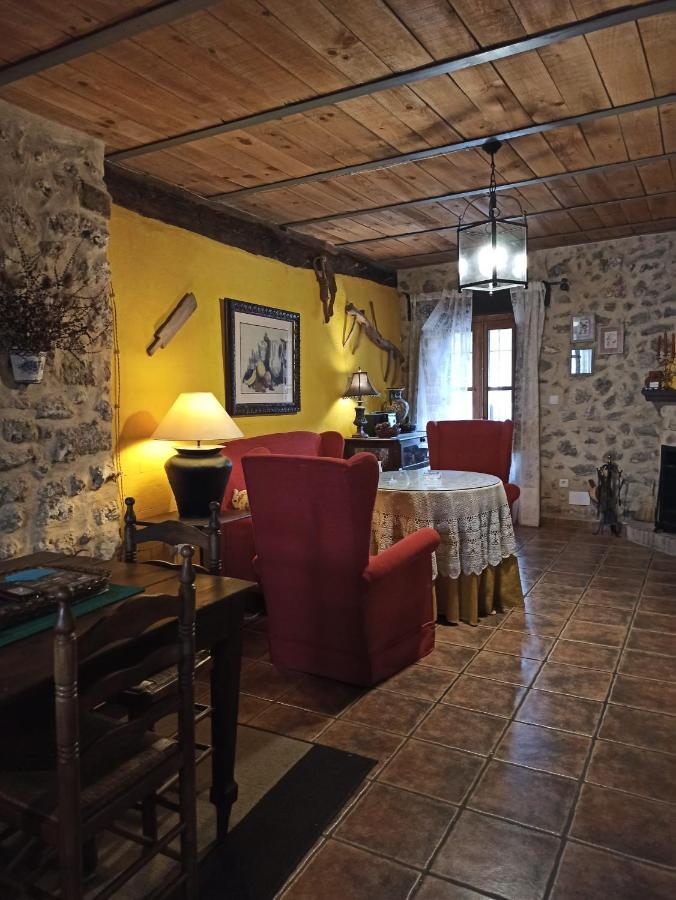 La Hueta Bajo Villa Orcera Eksteriør bilde