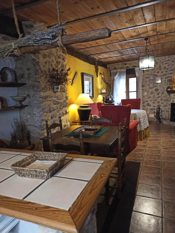 La Hueta Bajo Villa Orcera Eksteriør bilde