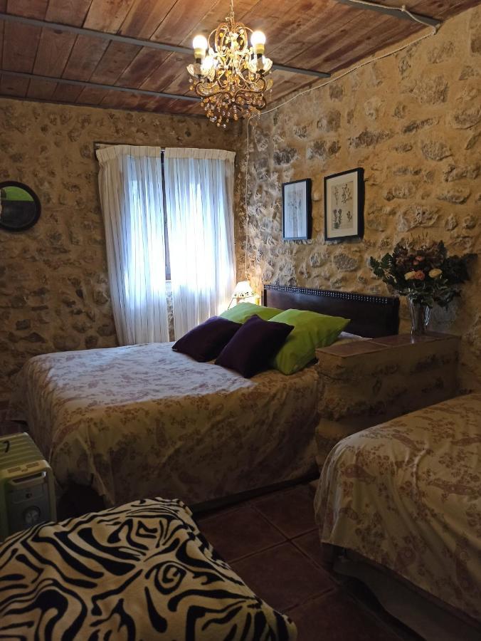 La Hueta Bajo Villa Orcera Eksteriør bilde